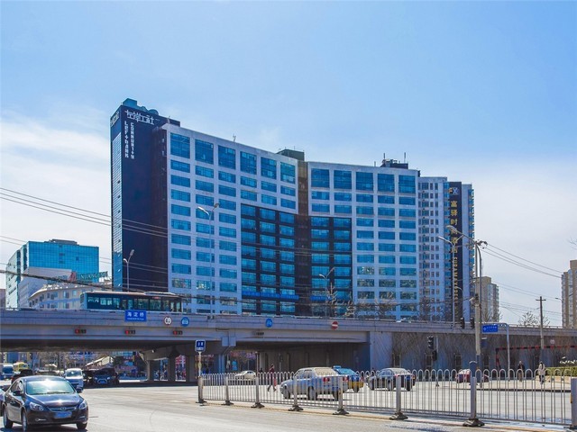 科力叉车电池铁箱